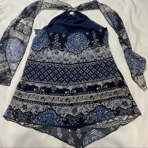 Rampage chiffon halter top, size M. - Picture 2 of 9